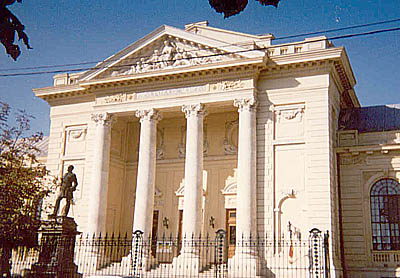 Facultatea de Farmacie